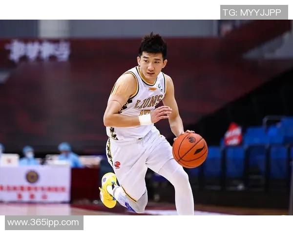 孙铭徽：从篮球新星到国家队核心的成长之路与未来展望