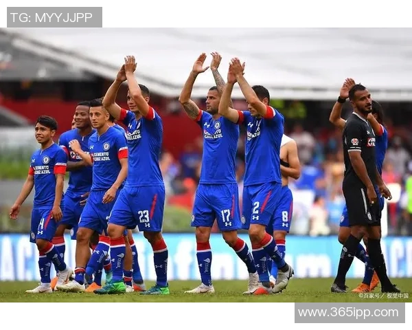 法兰克福与切尔西激战欧联杯争夺战双方实力对决引人瞩目