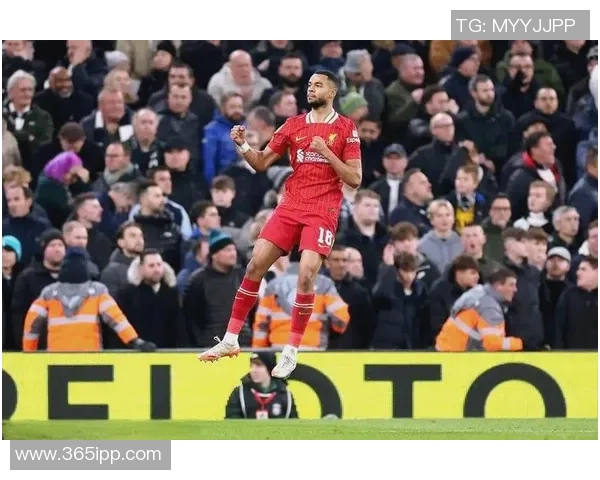 热刺与利物浦对决时间揭晓球迷期待精彩赛事的到来