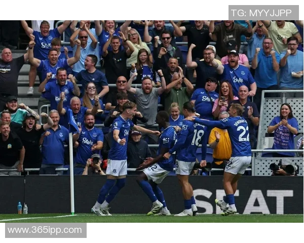 热刺迎战维拉前瞻分析双方实力对比及比赛看点全解析