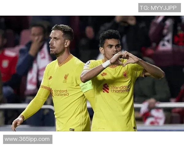 富明尼斯与甘美奥的激烈对决揭示了足球战术的新趋势与球队实力的较量