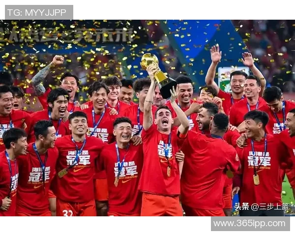 江苏队与上港队精彩集锦回顾赛场瞬间尽显足球魅力与激情