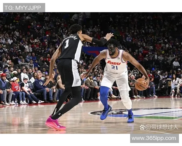 文班亚马法国队首战狂砍27分击败意大利引发NBA球探关注