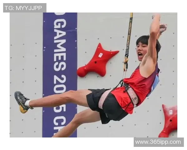 攀岩之巅：深入成都攀岩队的默契与挑战之旅